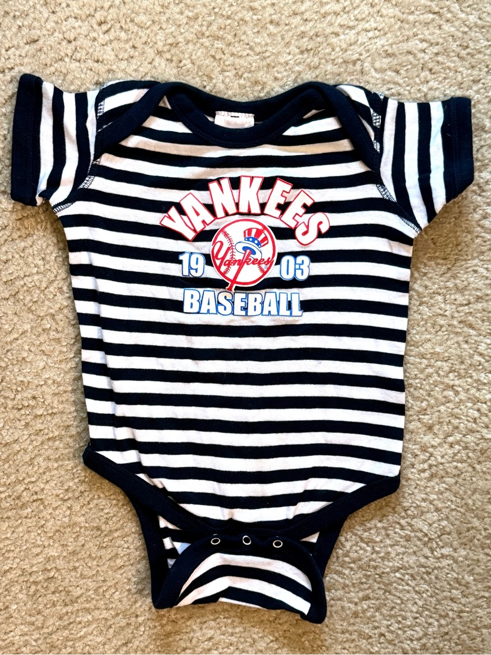 LIKE NEW NY Yankees Striped 100% Cotton Baby Onesie